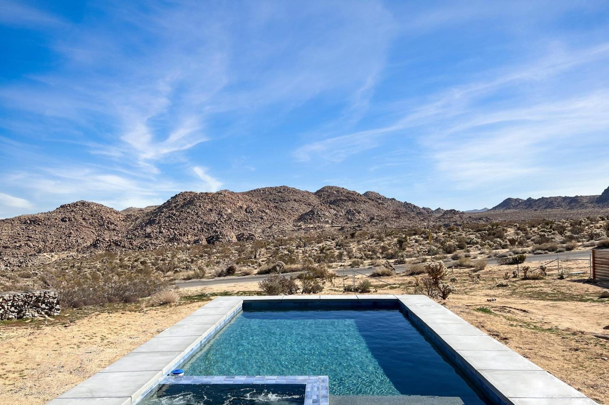 Chicory By Avantstay Modern Desert Retreat W Hot Tub Джошуа-Три Экстерьер фото